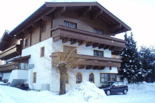 Pension Alpenrose Майсхофен Экстерьер фото